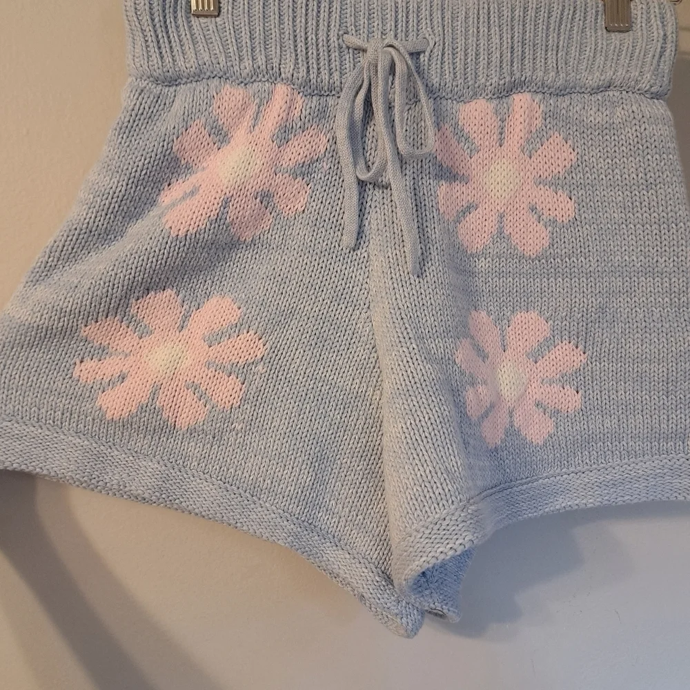 Ghanda Blue & Pink Knit Shorts Size Small
